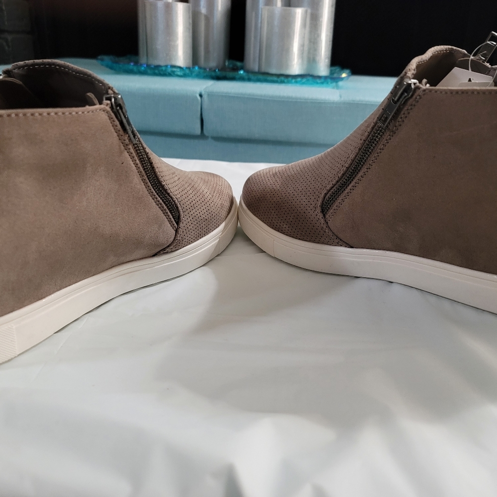 Pair Wedge Sneakers